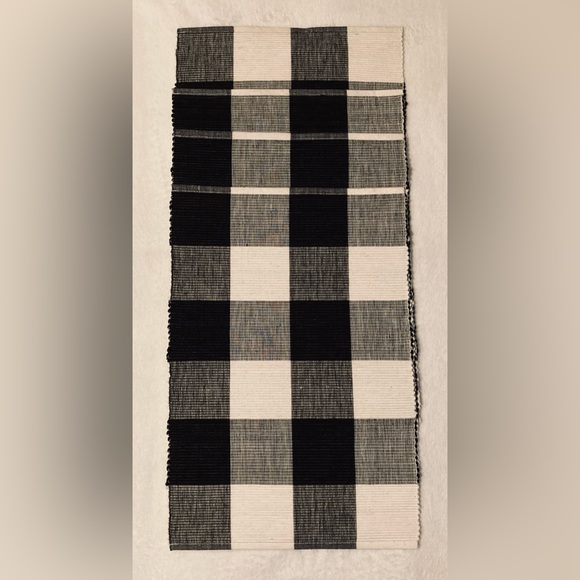 Buffalo Check Plaid Placemats - Set of 4. - Picture 3 of 3